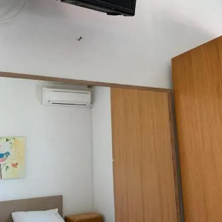 Apartamento Apartment In Dubrovnik For 2 People *