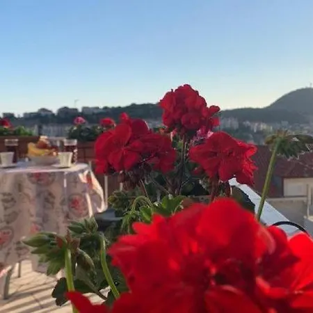 Apartment In Dubrovnik For 2 People Apartamento *