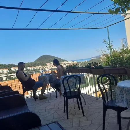 Apartment In Dubrovnik For 2 People Apartamento *